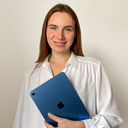 Adrianna / UGC Creator / REELS