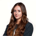 Julia Dela | Syntaxed Studio