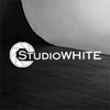 plStudioWhite