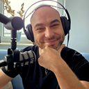Jarek_Niemirowicz_czyta