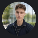 Szymon Wlach